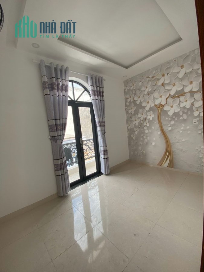 Bán nhà Lê Văn Lương, quận 7, kế Lotte mart , 30,5m2, giá chỉ nhỉnh 2 tỷ, lh 0989149953