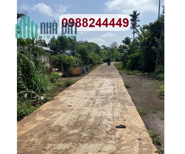 Bán đất vị trí đẹp Cư Mgar, Đăklăk - 0988244449