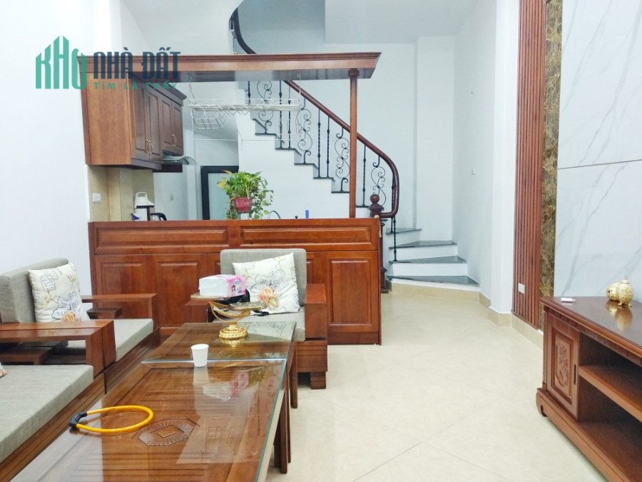 BÁN NHÀ LẠC LONG QUÂN, NGÕ THÔNG, 15M Ô TÔ ĐỖ, 33M2, 4.5M, GIÁ NHỈNH 4 TỶ. TÂY HỒ.