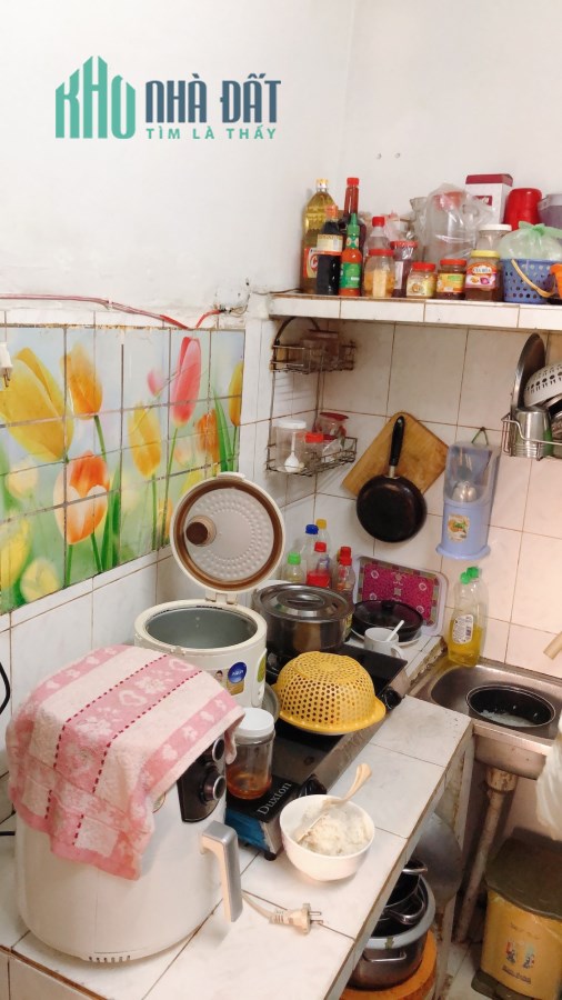 Bán nhà đường Âu Cơ, P9, Tân Bình, 24m2 chỉ 3 tỷ3 , xe hơi vào tận cửa, sát hẻm xe tải