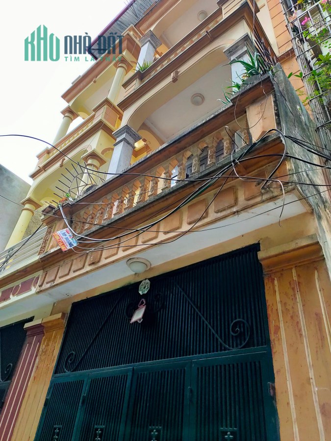 CẦN TIỀN BÁN GẤP nhà Phố Đại Từ, 43m2x4 tầng chỉ hơn 3 tỷ.