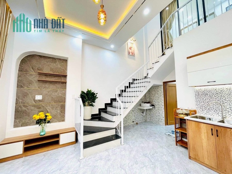 Chỉ 4,3 tỷ mua được nhà mới đẹp 50m2x3T, HXH trung tâm Quận Hải Châu
