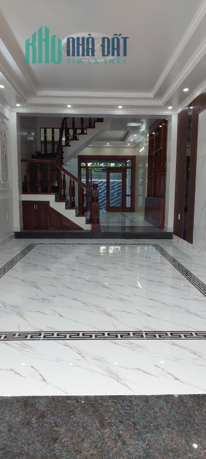 Bán nhà 3 tầng tại phố Trung Hành, Đằng Lâm, 6.3 tỷ 88m2. Lh:0909711000