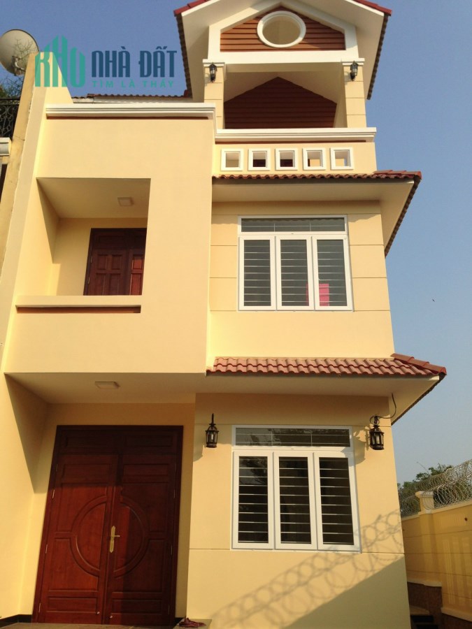 Biệt thự khang điền phước long B, diện tích 220m đúc 2 lầu khu đồng bộ