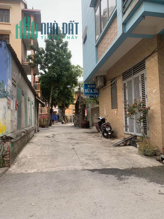 Nhà LÔ GÓC 68m2 khu trường Nông Nghiệp 0983253436