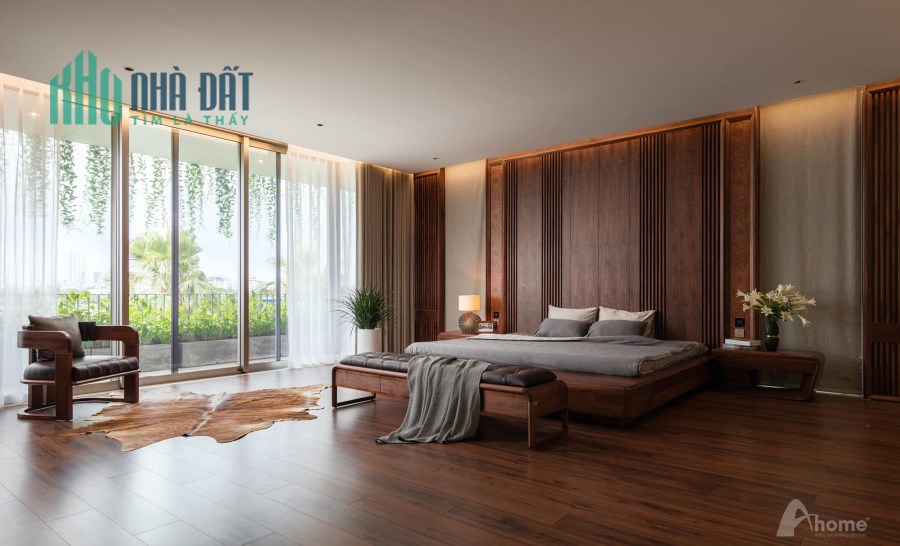 Bán gấp nhà ngõ 22 Tôn Thất Tùng giá 6.6 tỷ, 50mx5 tầng, ở luôn