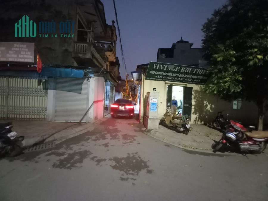 Ngõ thông ô tô vào đất, lô góc 41m2 Lý Sơn siêu đẹp cần bán