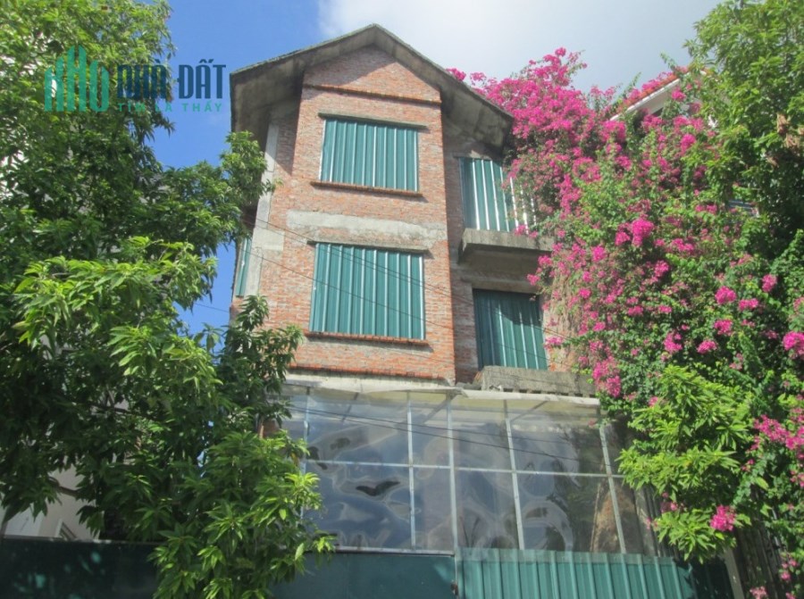 Tôi bán biệt thự view hồ KĐT Cầu Bươu cạnh The Manor 130m2x4T chỉ 14.99 tỷ. LH 0989.62.6116