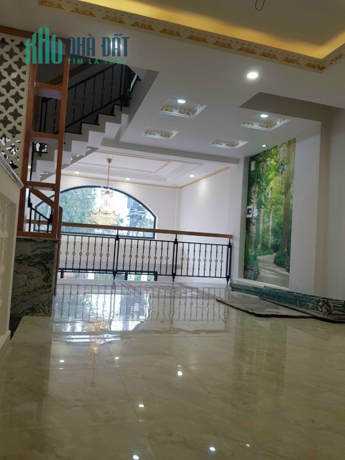 Nhà mặt tiền kinh doanh 5x12 trệt lửng 3 lầu