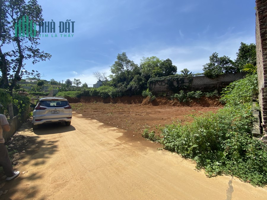 Bán đất xã Hoà Thạch giá 6tr/m. 513m2 mặt tiền 44m. LH: 0977234623