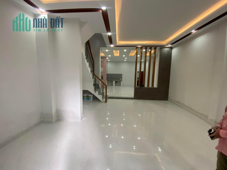 BÁN NHÀ HẺM KHU VƯC BÀU CÁT P10 TÂN BÌNH DIỆN TÍCH 65M2 GiÁ CHỈ 6.5 TỶ