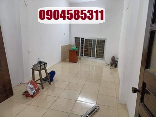 Chính chủ Cho thuê nhà nguyên căn cách đường Đội Cấn 10m, 5tr; 0904585311