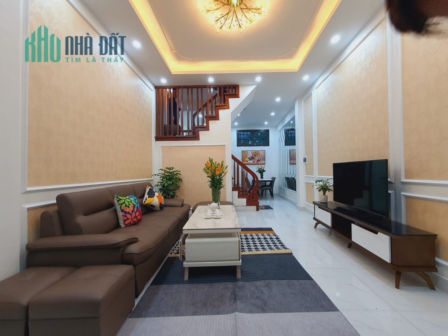 BÁN NHÀ Ở HOÀNG HOA THÁM- DIỆN TÍCH 30M2 – GIÁ 2,86 TỶ