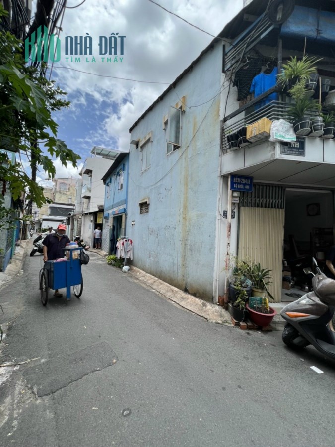 BÁN NHÀ ĐƯỜNG ÂU CƠ P9  134m2 giá chỉ 12 tỷ ( 0901683363 ).