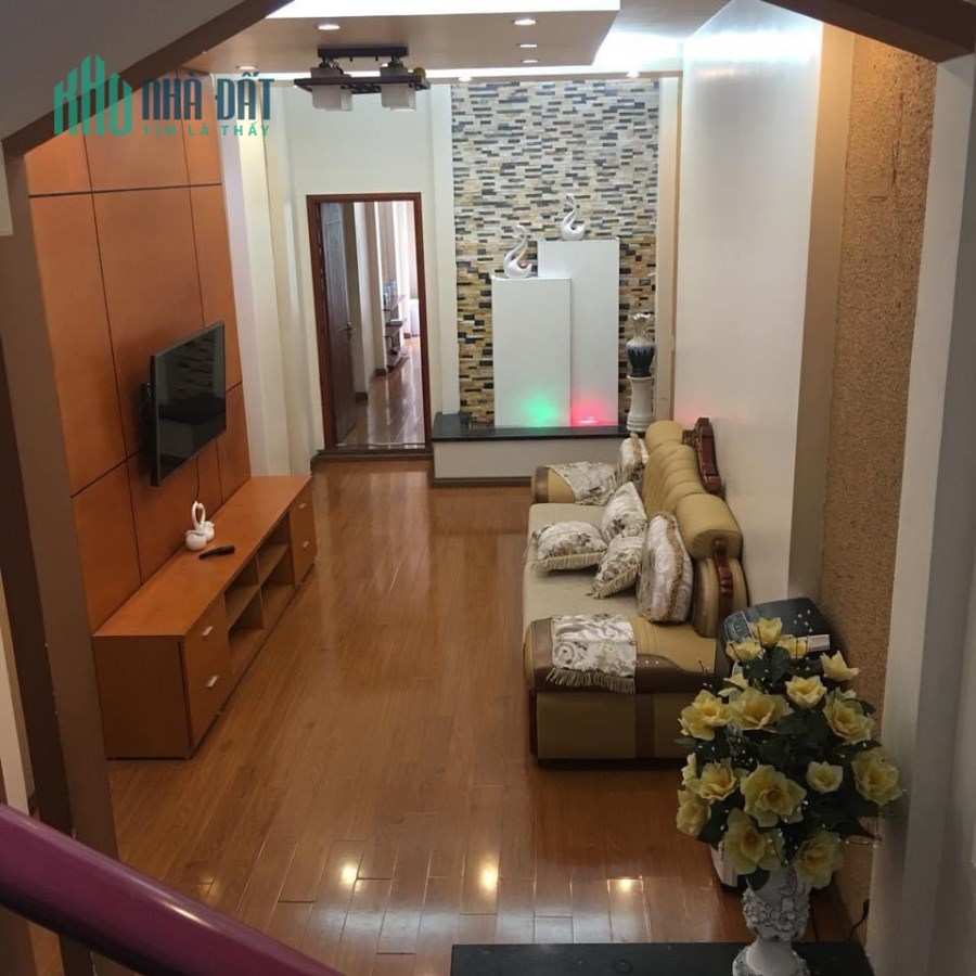 Nhà mặt đường Nguyễn Bình, vị trí đẹp để kinh doanh, giá 7.2 tỷ
