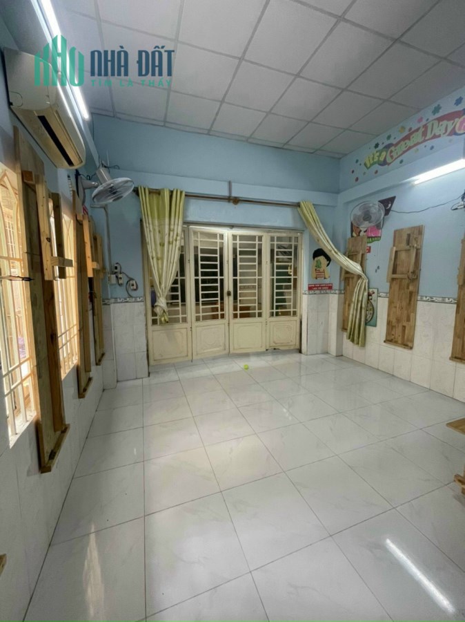 Nhà hẻm 1806 Huỳnh Tấn Phát, cách HTP 50 m, thị trấn Nhà Bè