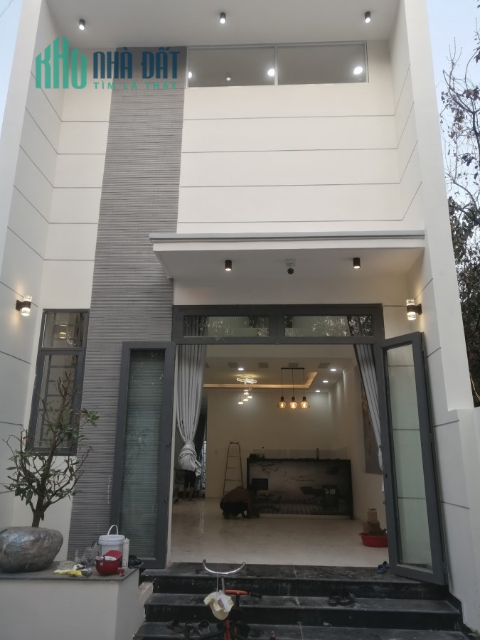Chính chủ cần bán Bán nhà 1 trệt 1 lầu Sổ hồng Phường Tân Hiệp( cách Kcn nam Tân Uyên 900m)