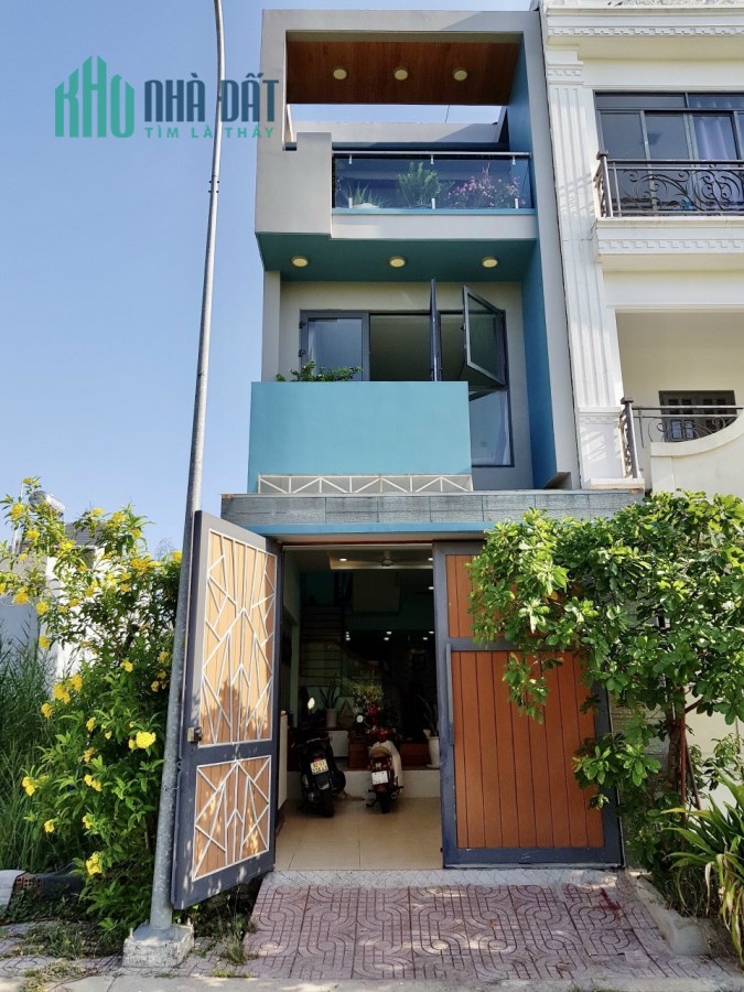 Nhà KDC centana trường lưu diện tích 66m đúc 2 lầu khu an ninh