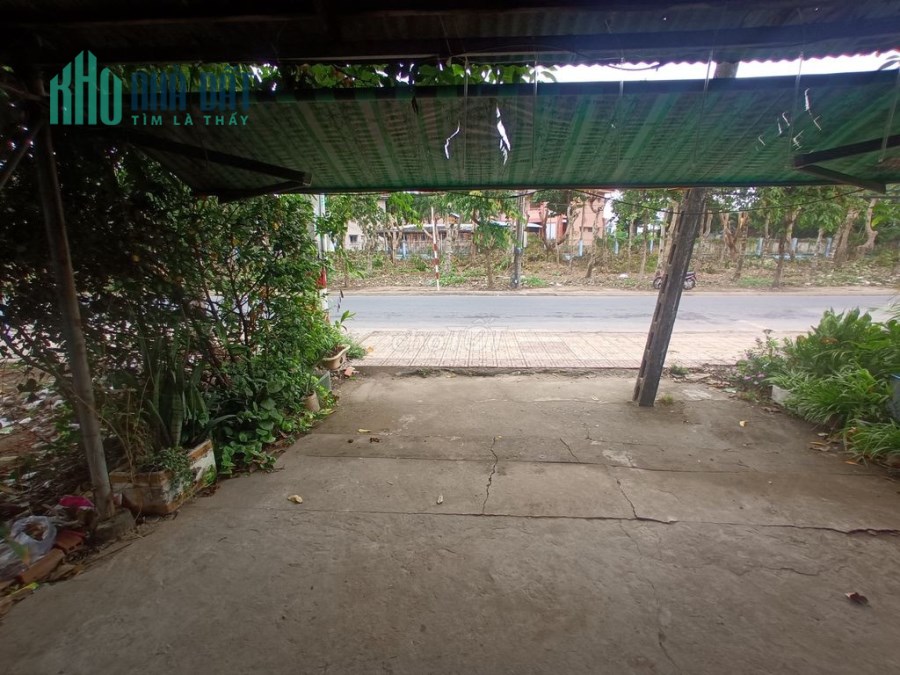 Cho thuê mặt bằng dài hạn - Cần Giuộc Long An
