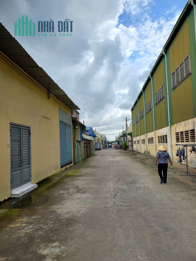 Cho Thuê 2 kho 400m2 và 600m2 đường xe container, có PCCC.