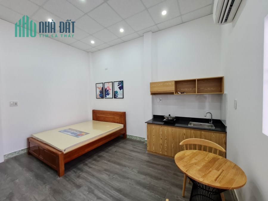 Bán nhà Núi Thành quận Hải Châu, Ô TÔ tránh, 4T, KINH DOANH, chỉ 4.x tỷ, 0777568901