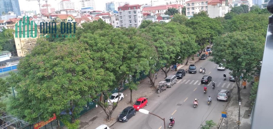 Bán nhà Mặt Phố, Nguyễn Văn Huyên, Cầu Giấy 46m, 5 tầng, giá18 tỷ  Lh: 0968765812