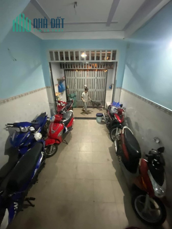 Bán Nhà Mặt Tiền Kinh Doanh Tân Bình, 66.3m2, 3 Tầng Mới Tinh, Chỉ 11 Tỷ TL.