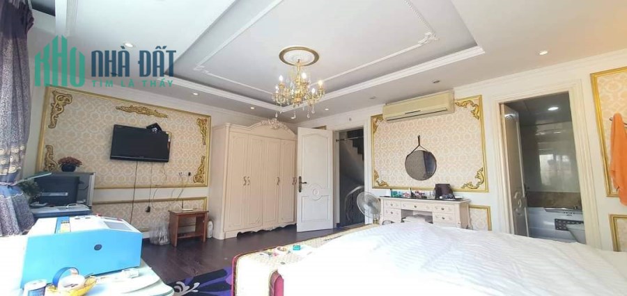 Bán nhà riêng 5 tầng, thang máy phố Ngọc Lâm, Long Biên diện tích 45m.