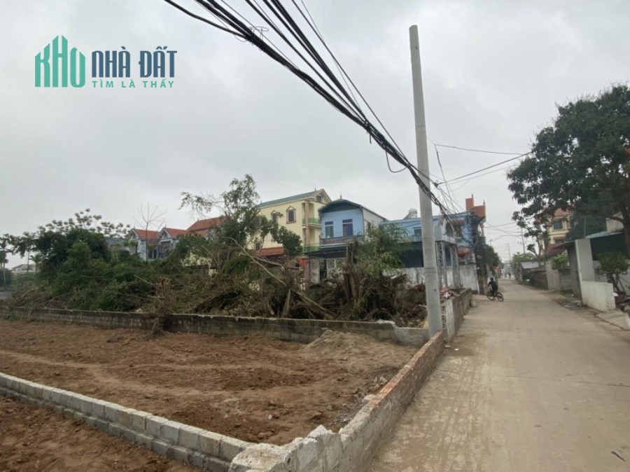 CẦN BÁN 64M ĐẤT 4xTỶ-LÔ GÓC-2 THOÁNG-ÔTÔ VÀO ĐẤT-THẠCH CẦU LONG BIÊN