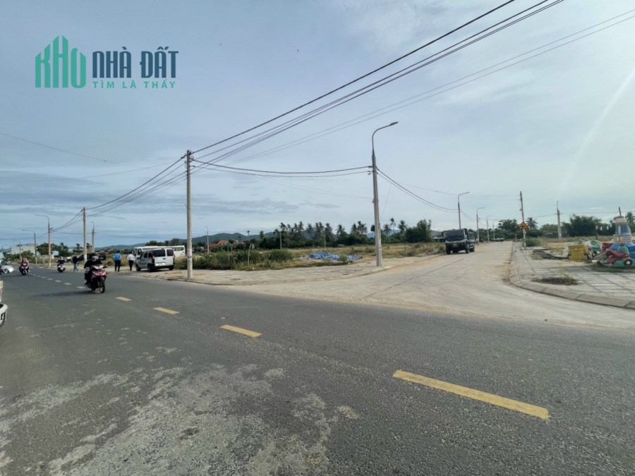 Đất nền khu đô thị biển Thị xã Đông Hòa, Phú Yên. Gía giai đoạn 1.