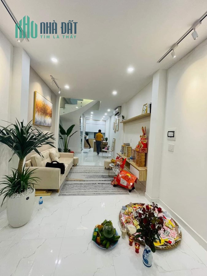 BÁN NHÀ 5 TẦNG 26M2- Ở XUÂN ĐỉNH- GIÁ 2,6 TỶ