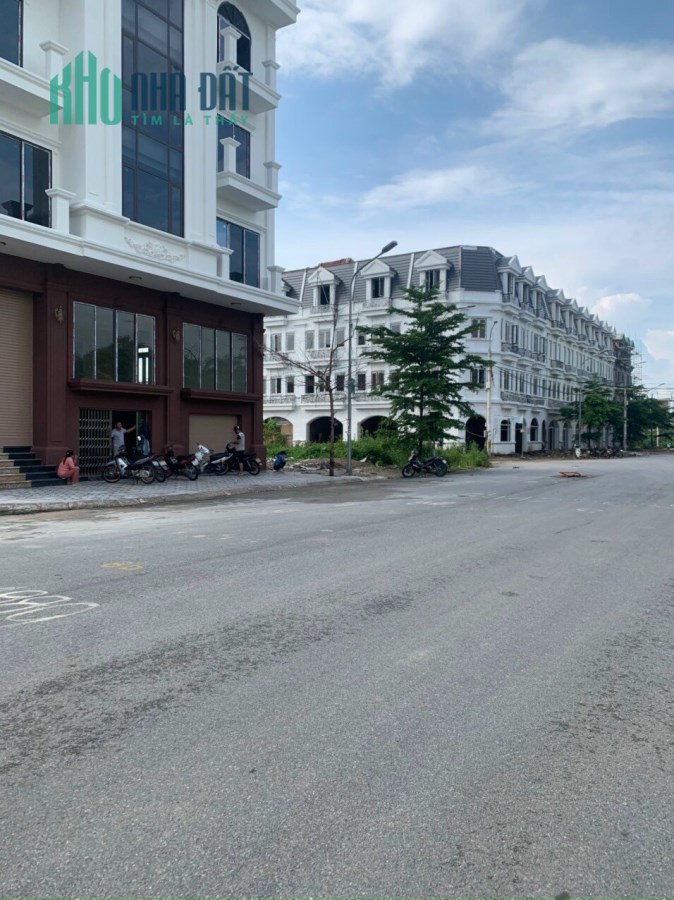 CHÍNH CHỦ BÁN 4 LÔ ĐẤT ĐẤU GIÁ LIỀN NHAU,TẠI LAI XÁ -KIM CHUNG-HOÀI ĐỨC,GIÁ ĐẦU TƯ