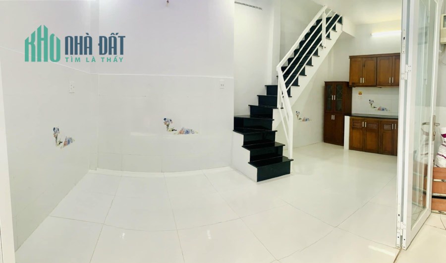 Cần bán nhà 2 tầng hẻm xe máy đường Thống Nhất , phường 10, Gò Vấp , chỉ 2,58 tỷ 