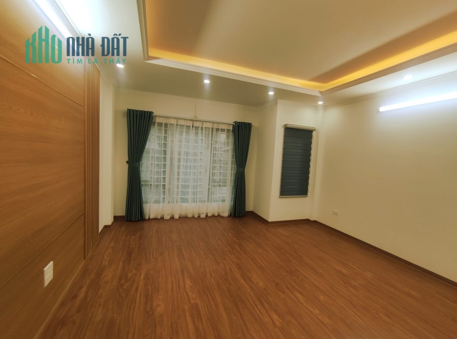 Nhà đẹp kinh doanh Tân Triều, nhỉnh 5 tỷ, ô tô đỗ, 47m2 x 5 tầng, kinh doanh đỉnh.