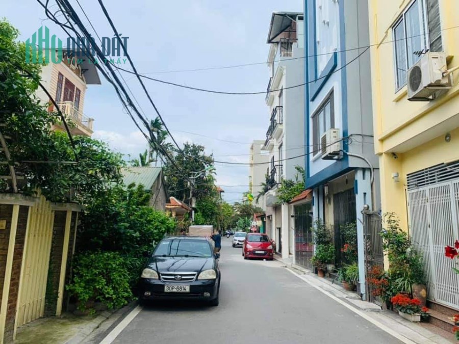 Bán đất nền phân lô phố Tư Đình, Long Biên 90m, ô tô đỗ cửa.