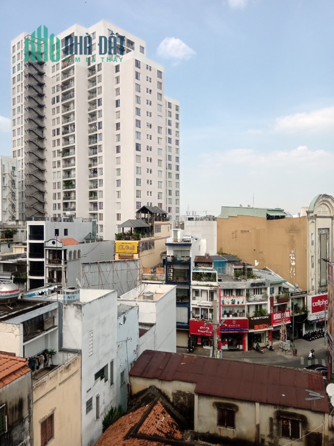 Bán nhà Đường Lý Chính Thắng Phường 8 Quận 3, 7 tầng có thang máy 0902053125