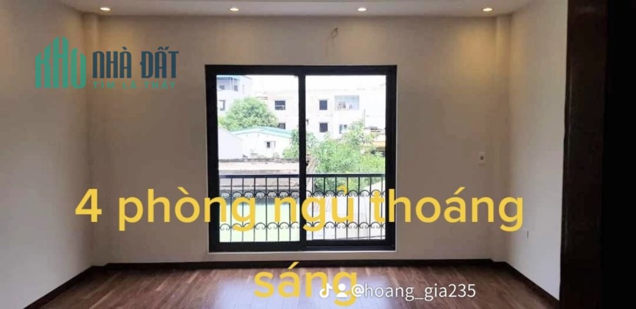 Nhà mới Thanh Trì 50m 4 tầng mt4.5m, oto 7 chỗ vào nhà