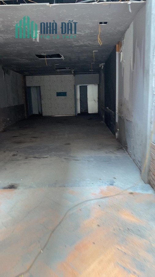 Ba bước tới chợ Đồng Xuân, mặt phố Hàng Cót, Hoàn Kiếm, MT 5,3m, giá có 86 tỷ. 0975149605