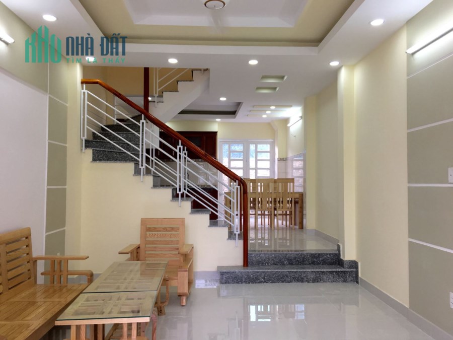 NHÀ HẺM XE HƠI ĐƯỜNG MẠC ĐÌNH CHI, Q.1, DT: 4x14,TRỆT, 2 LẦU, GIÁ 13 TỶ