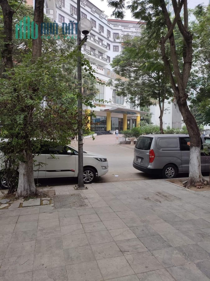 BÁN NHÀ PHỐ VẠN PHÚC, BA ĐÌNH, NHÀ ĐẸP KINH DOANH, VỈA HÈ TO, DIỆN TÍCH 57M2, GIÁ 22 TỶ.