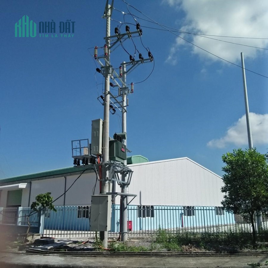 Bán gấp 7.000m2 đất và kho xưởng 5.000m2 KCN Nam Từ Liêm, giá rẻ.