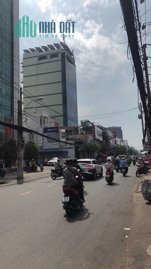 Trung tâm Q-3, CMT8, P11 hẻm 10M và lề đường, sổ vuông đẹp, kinh doanh đa ngành.