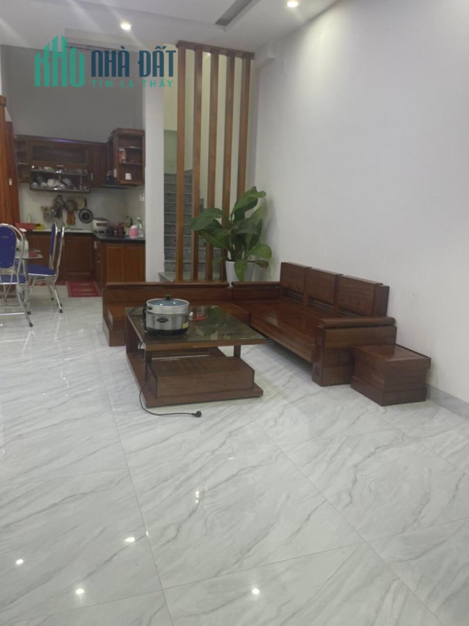Nhà 3 tầng 120m2 Đoàn Khuê, kề sông, cận biển chỉ 7,2 tỷ