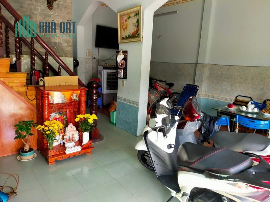 Bán Nhà Mặt Tiền Kinh Doanh Trường Chinh, 53M2, Ngang Khủng Hơn 7M, Nhỉnh 10 Tỷ TL.
