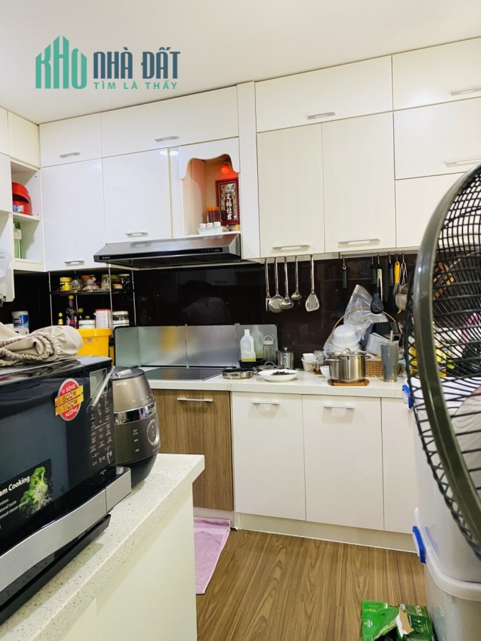 Nguyễn Đình Chiểu P5 72m2 hẻm 4M tiện ở và kinh doanh tặng nội thất
