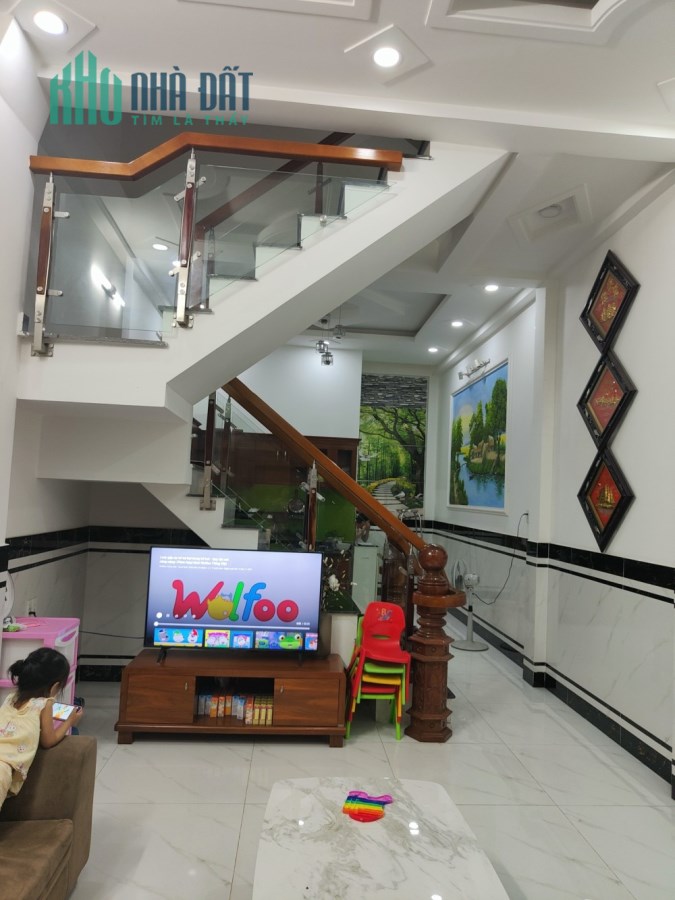 HXH 1 trục, 30m ra MT Lê Văn Khương, Quận 12 Nhà mới 4 tầng chỉ 5 tỷ 350.