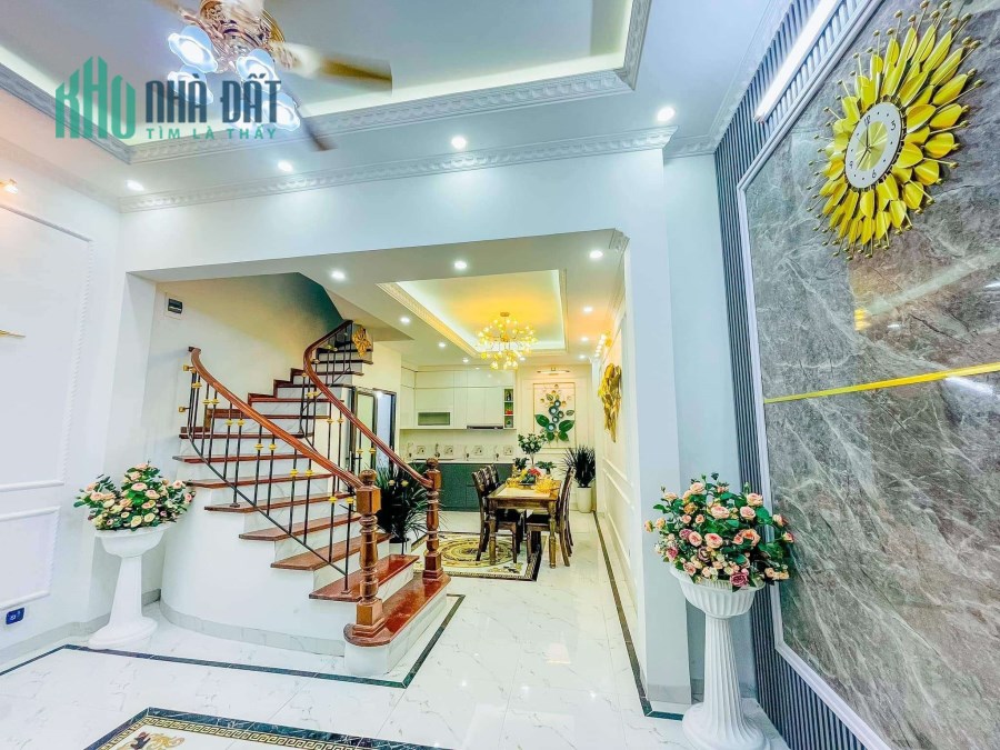 Bán nhà 5 tầng mới xây phố Phan Kế Bính Ba Đình Hà nội