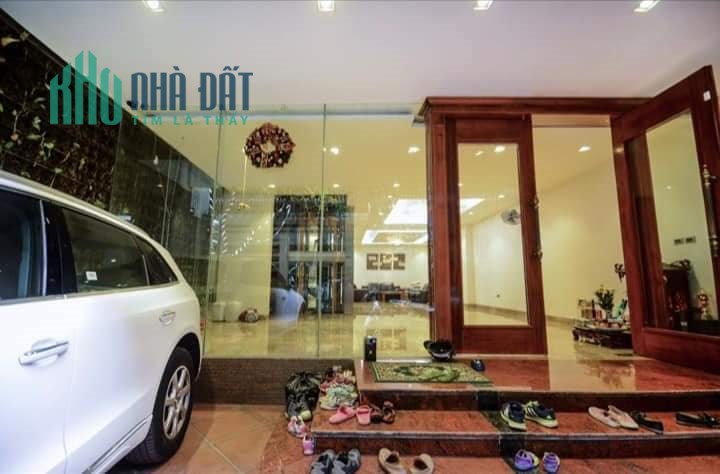 Cần bán gấp Siêu phẩm biệt thự sân vườn giữa trung tâm thủ đô 170m2, 6T, mặt tiền rộng,44.5 tỷ