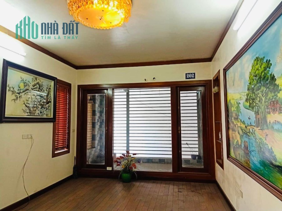 Bán nhà Ngô Xuân Quảng 70m2x5tầng, mặt tiền 5n, giá 18 Tỷ Gia Lâm