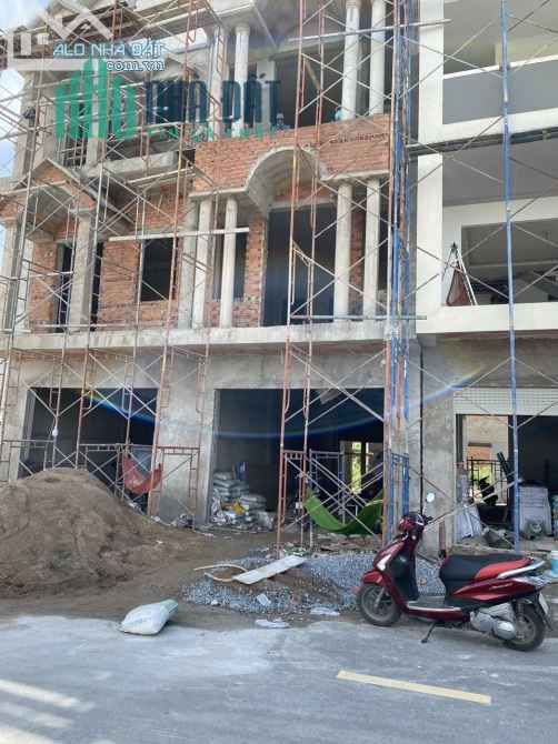 Cần bán Đất 92,2 m2 Mặt tiền Khu nhà ở An Phú
